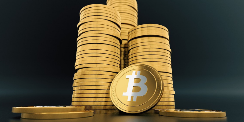 9 super ideias para ganhar dinheiro sem sair de casa - Investir em bitcoin